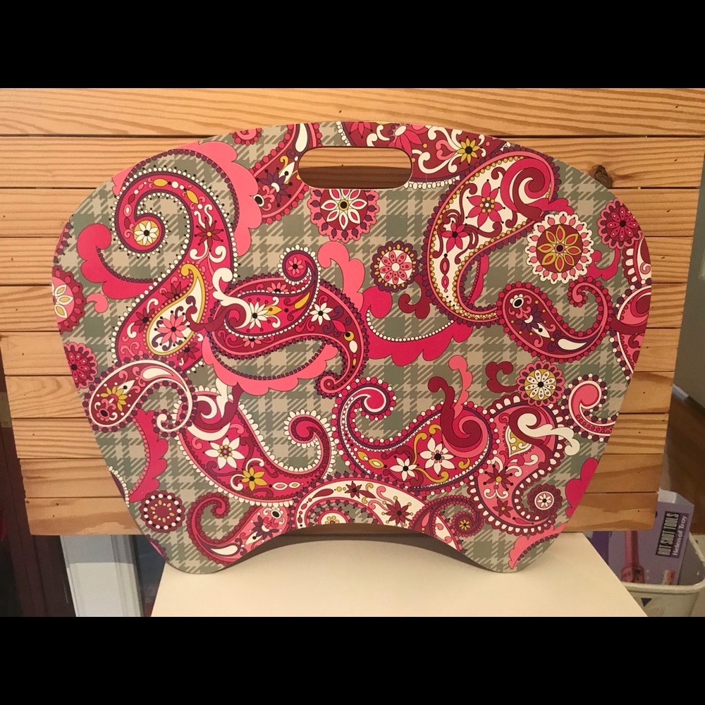 Vera Bradley Lap desk nwot- Paisley Meets Plaid